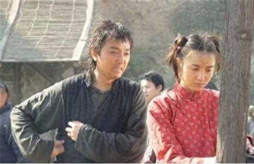 示“脱衣服赢钱”背后的鲜儿真相。必一体育网站《闯关东》再探：揭(图8)