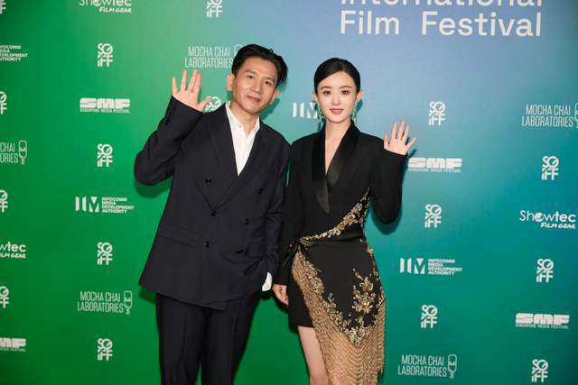 粉！怼粉丝用词不当被批文化低全网看热闹bsports网页版赵丽颖遭遇大面积脱(图7)