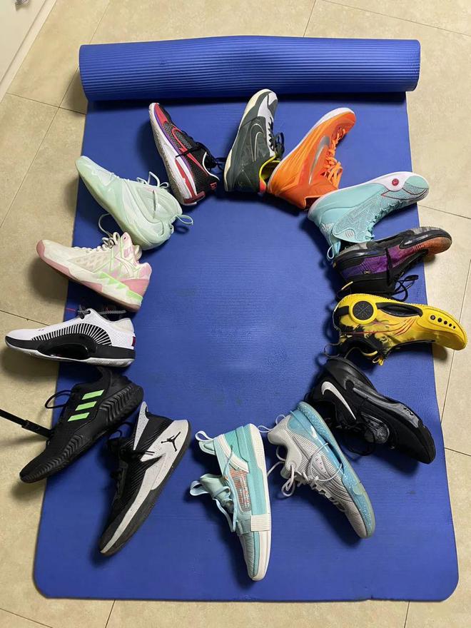 是相当到位啊可惜现在喜欢喷的人不多了生不逢时Bsports必一体育玩家视角：质感