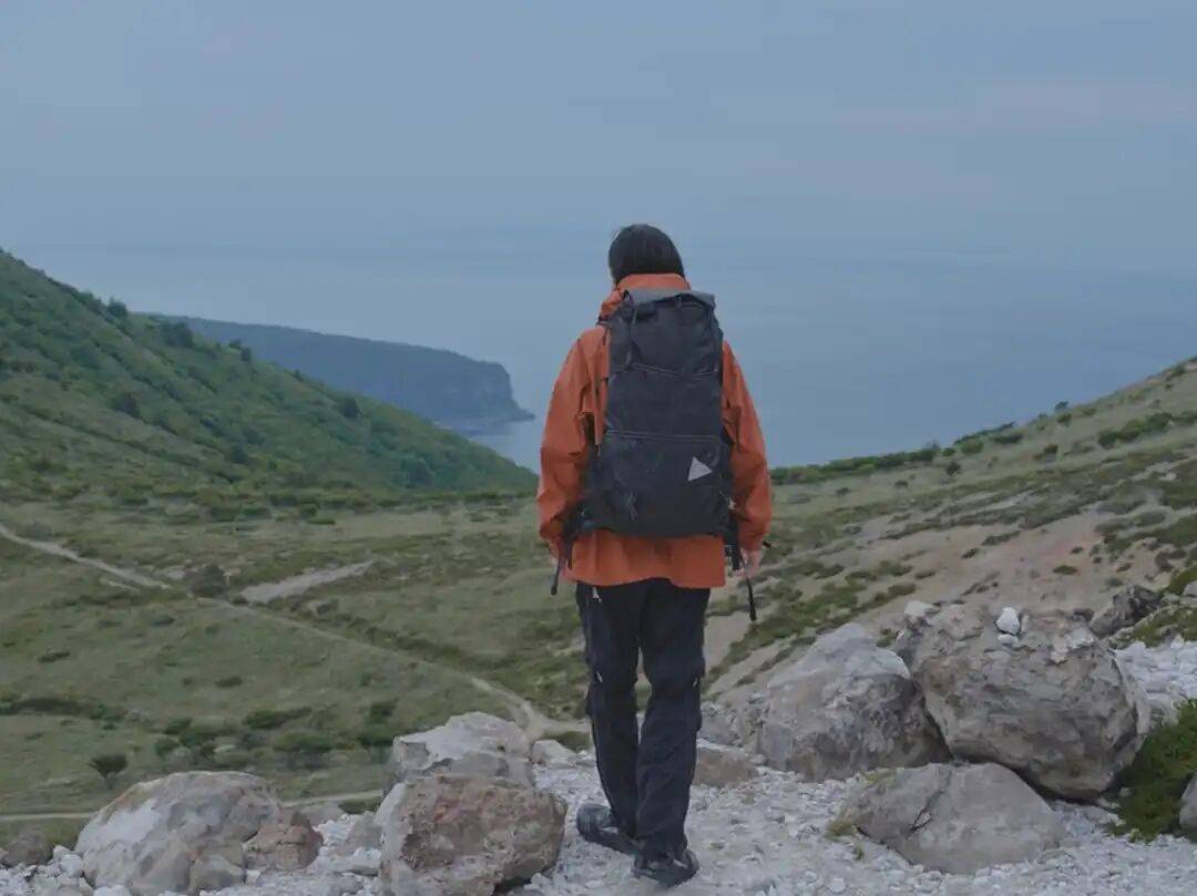 年这双越野跑鞋终于破圈必一体育网站沉淀了 15(图5)